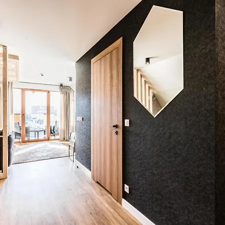 Aparthotel Prestige & *