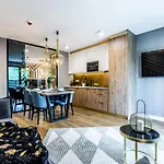 Prestige & Apartahotel 4*