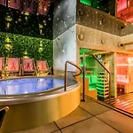 Prestige & Apartahotel 4*